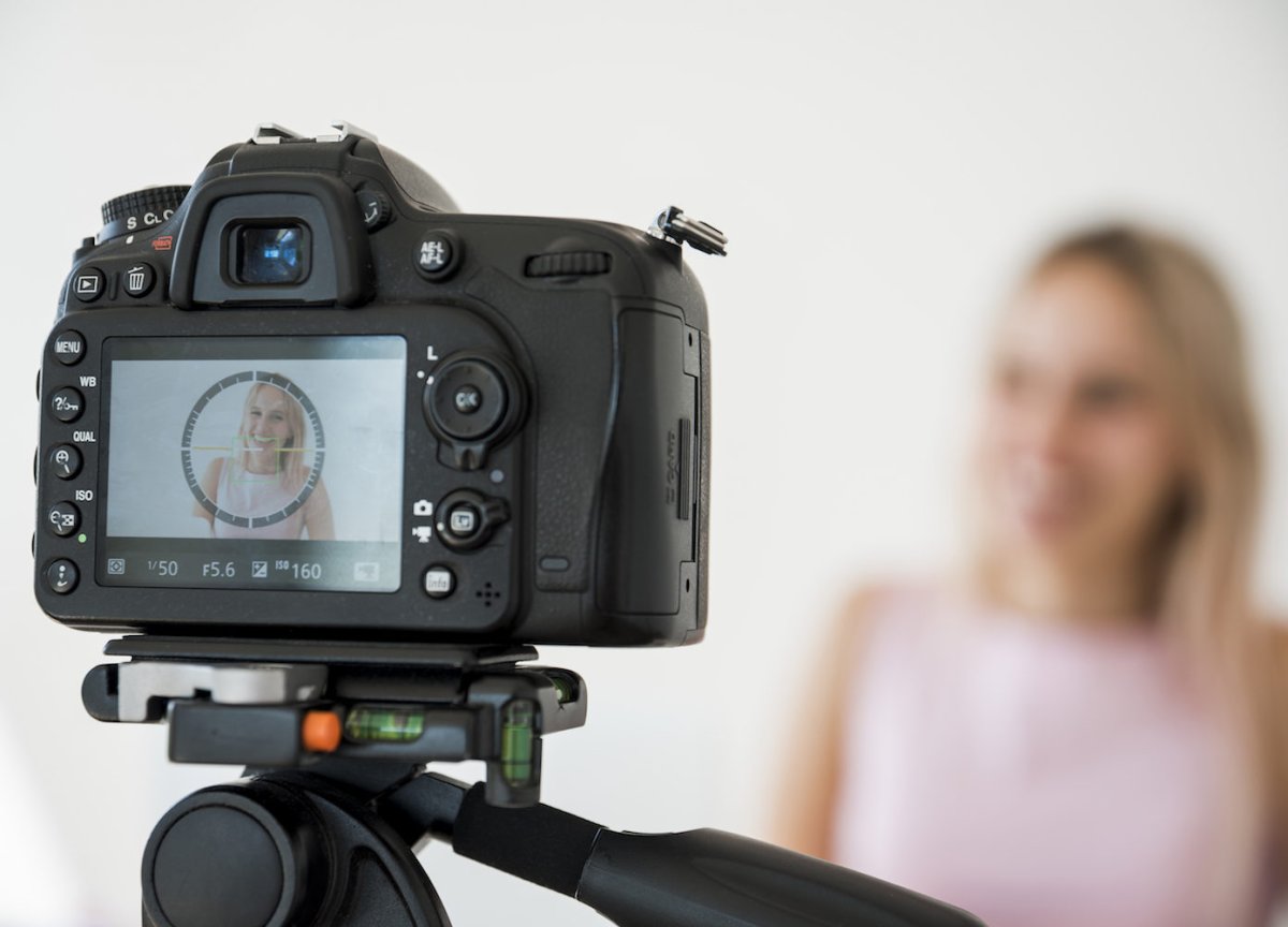 Các cá nhân nổi tiếng và người có ảnh hưởng quốc tế (influencers) sử dụng thông cáo báo chí toàn cầu